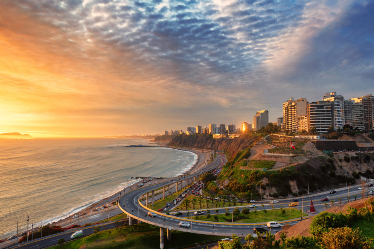 tour in perù - lima